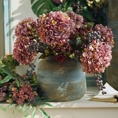 Single Stem Burnt Edge Dry Hydrangea Faux Flower - Perfect for Home Decor, Retail Displays, and Elegant Arrangements