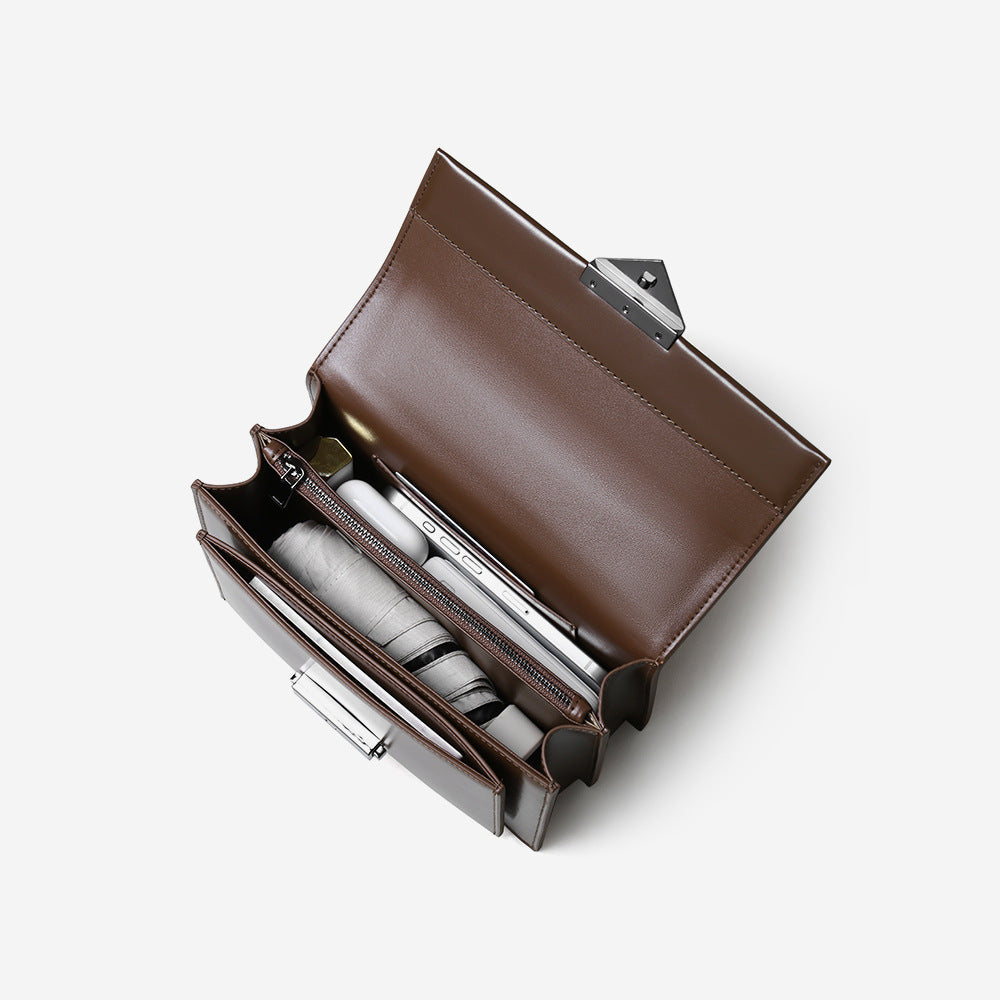 Chic Korean Minimalist Genuine Leather Women's Crossbody Chain Bag Elegant Small Square Shoulder Purse for Everyday Sophistication for Commute and Outings