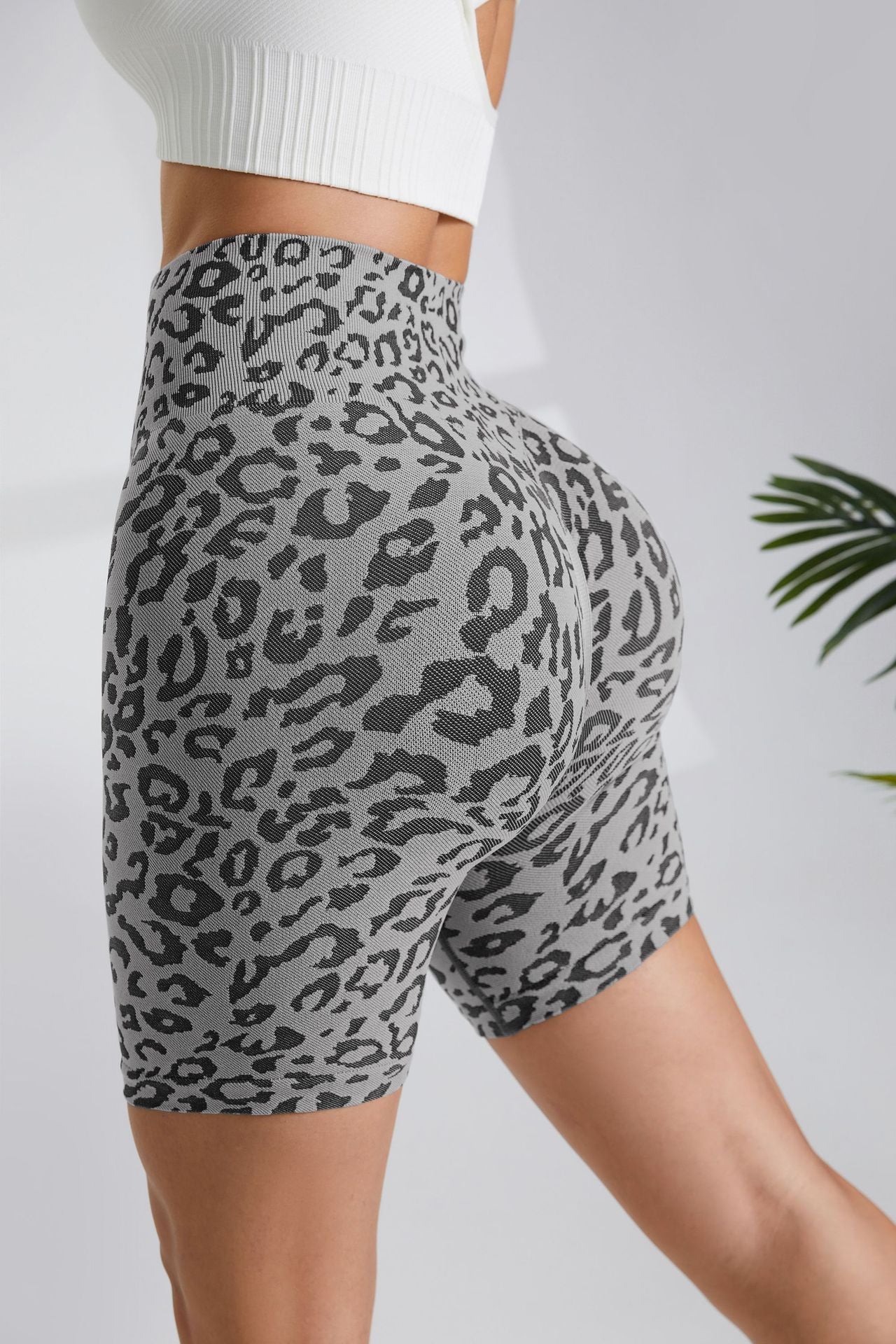 High Waisted Leopard Print Yoga Shorts Tummy Control Butt Lifting Comfortable for Running Gym and Daily Wear