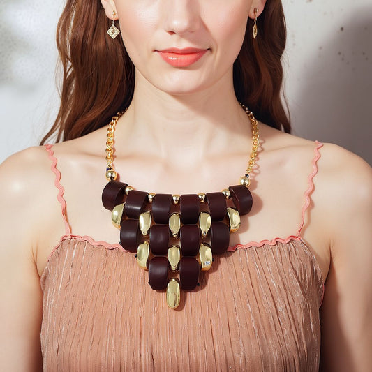 Unique Geometric 3D Wooden CCB Interlocking Triangle Pendant Necklace and Bracelet Set – Stylish, Handmade Jewelry for a Modern Look