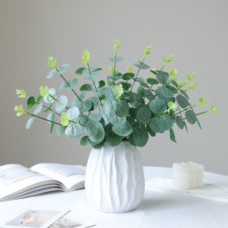 Lifelike Faux Greenery 7-Branch Golden Money Plant for Home Decor - Artificial Eucalyptus Floral Arrangement - Perfect for Garden Projects and Elegant Centerpieces