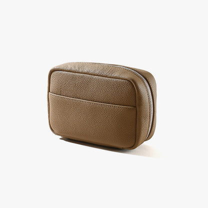 Elegant Women s Makeup Bag First Layer Cowhide Spacious Portable Large Capacity Storage for Commuters and Functional Organizer