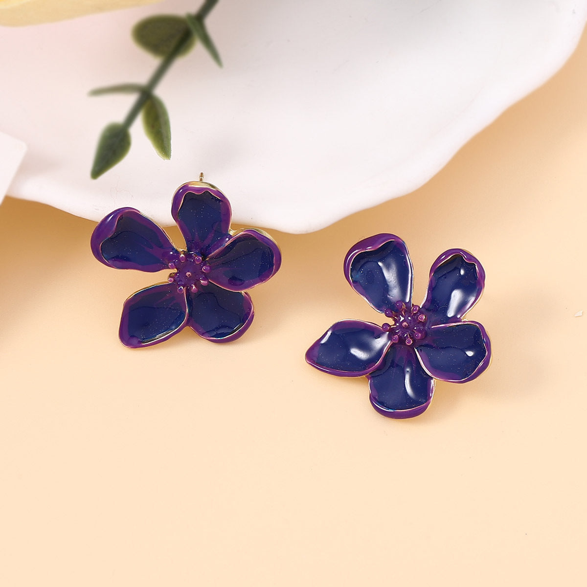 Elegant Enamel Flower Stud Earrings with Unique Design | Minimalist Chic Accessory for Distinctive Style