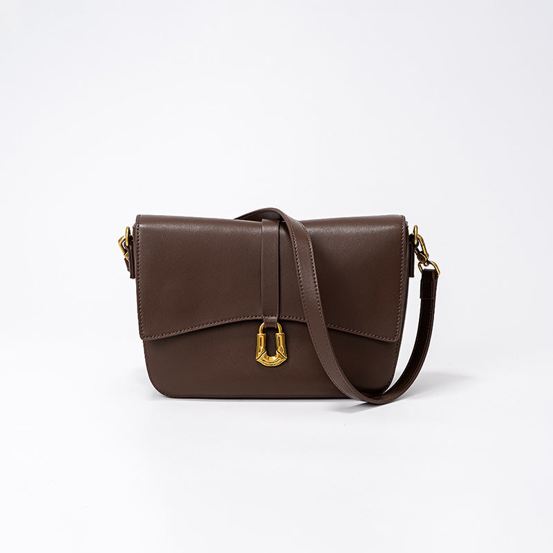 Vintage Inspired Underarm Bag Leather Crossbody Purse with Spacious Capacity for Daily Commutes