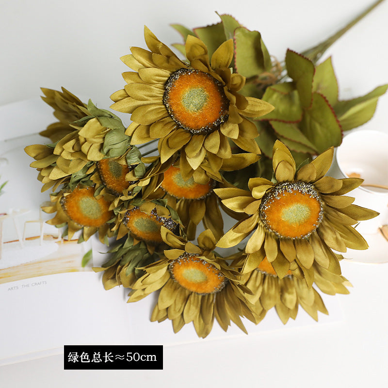 Vibrant Autumn-Inspired 13-Piece Artificial Sunflower Bouquet for Weddings and Home Decor – Stunning Faux Floral Arrangement Perfect for Hotels and Celebrations