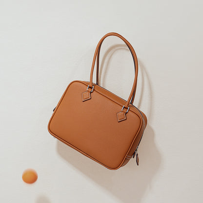 Quality Vintage Style Leather Handbag for Women Chic Retro Pillow Bag for Commuting