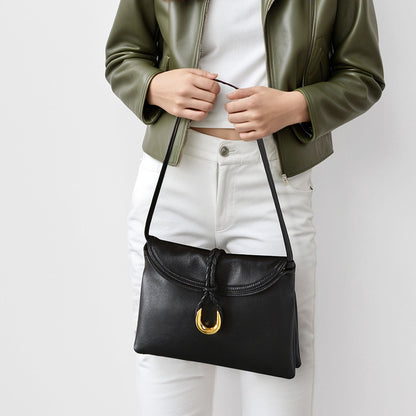 Elegant Leather Saddle Crossbody Bag for Women Versatile Genuine Lambskin Shoulder Purse with Chic Design for Any Occasion
