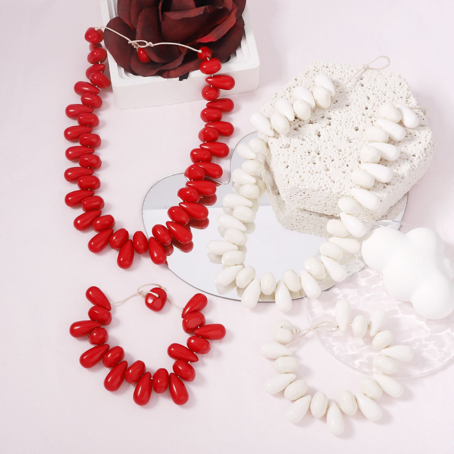 Bohemian-Inspired Minimalist Irregular Geometric Water Drop Choker and Bracelet Set - Unique Design for Effortless Style and Versatile Looks