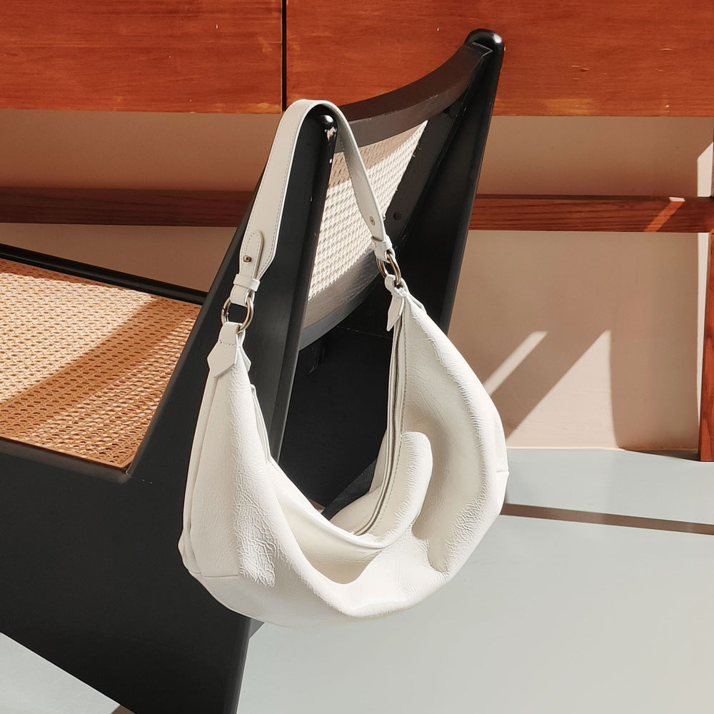 Chic Oversized Hobo Bag for Women Slouchy Tote with Adjustable Crossbody Strap Large Capacity Waxed Cowhide Leather for Commuting