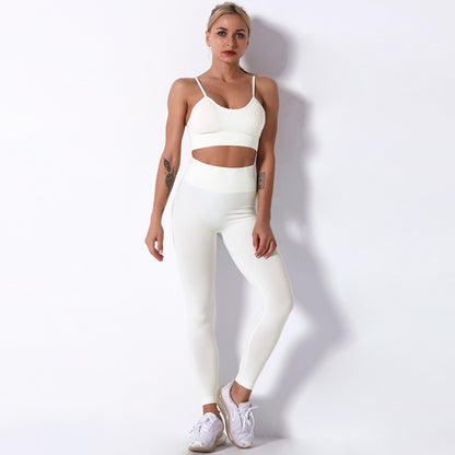 Low Cut Back Support Bra and High Waisted Peach Lift Yoga Pants Set for Comfort and Performance in Your Fitness Routine