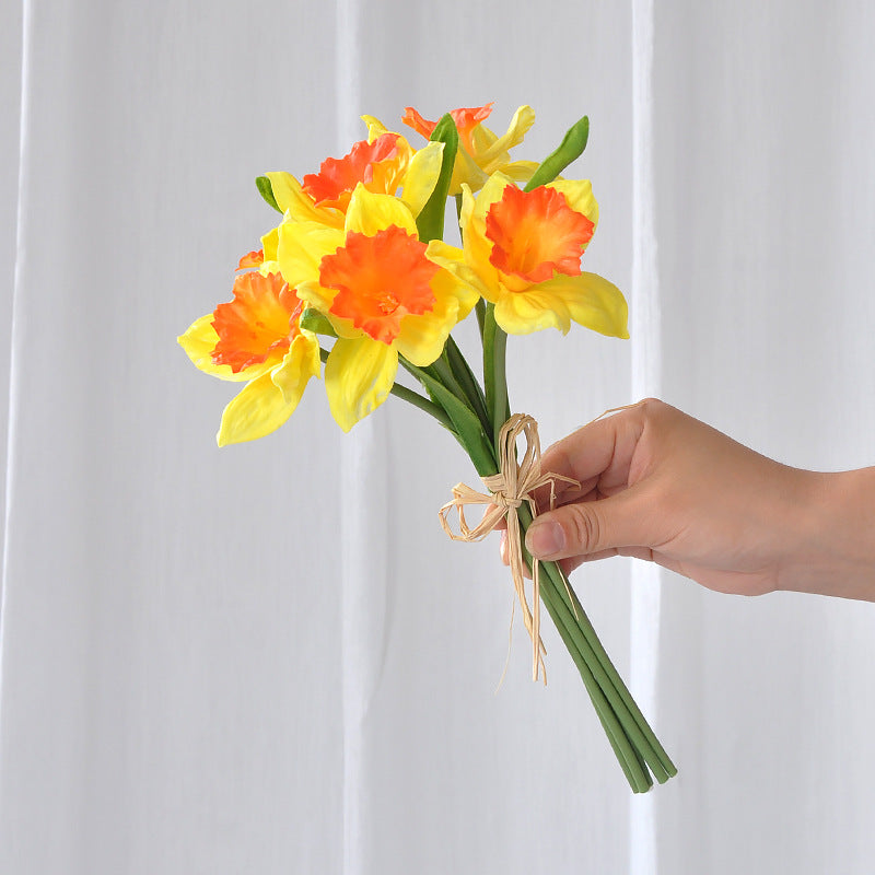 Realistic Touch Narcissus Faux Flower Bouquet - Ideal for Home Living Room Decoration, Weddings, and Special Events - Durable PU Narcissus Handheld Floral Arrangement