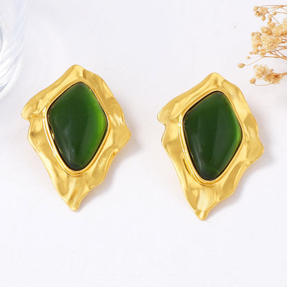 Chic French Vintage-Inspired Geometric Pleated Alloy Diamond Resin Gemstone Earrings - Elegant Statement Studs for Fashion Shows