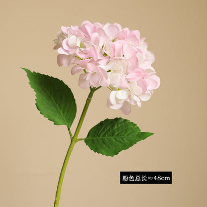 High-Quality Realistic Hydrangea Stem - Luxurious Touch, Moisture-Resistant Faux Flower for Home and Wedding Decor - Ideal for Elegant Floral Arrangements