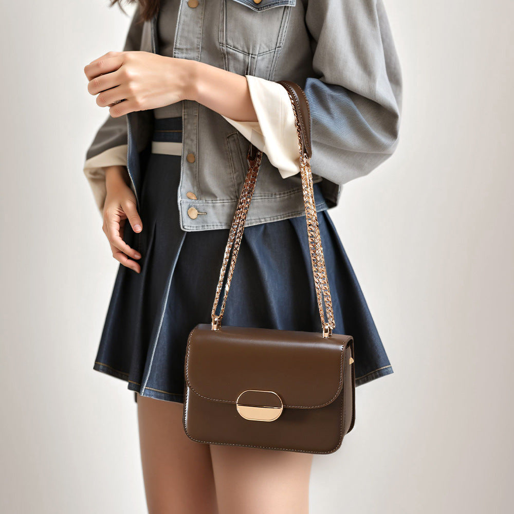 Small Shoulder Bag for Women Envelop Clutch High End Genuine Leather Crossbody Purse with Chic Design for Everyday Use