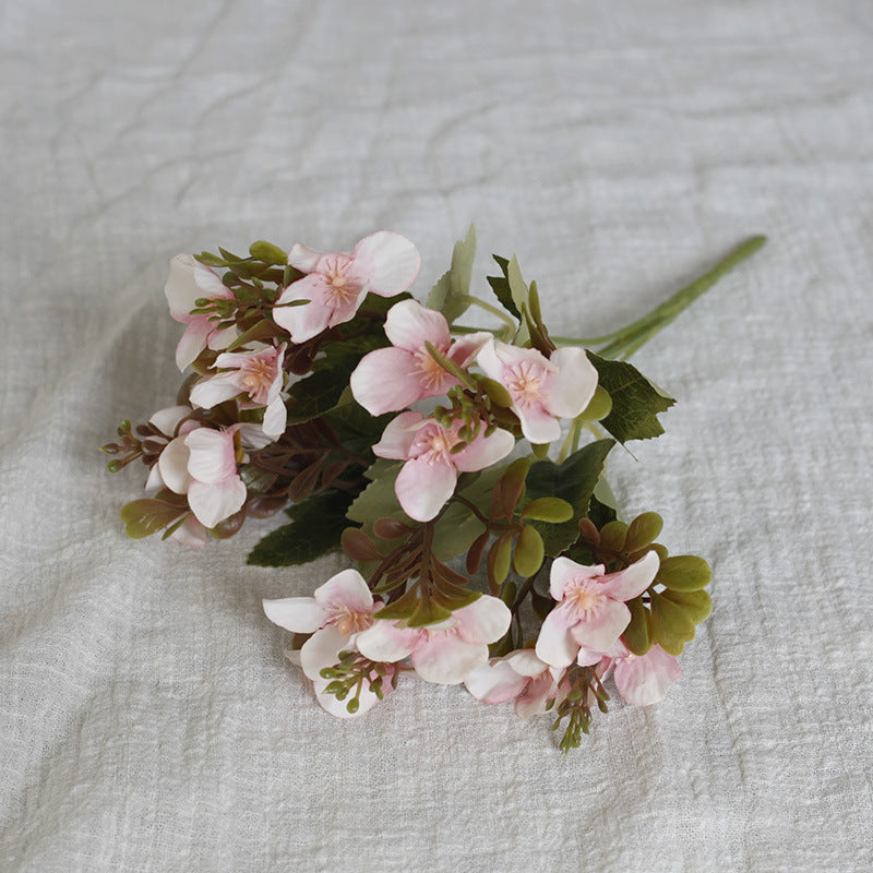 Realistic Artificial Hydrangea Flower Bouquet - Perfect for Weddings, Event Decor, Home Styling, Photography, and Dining Table Centerpieces