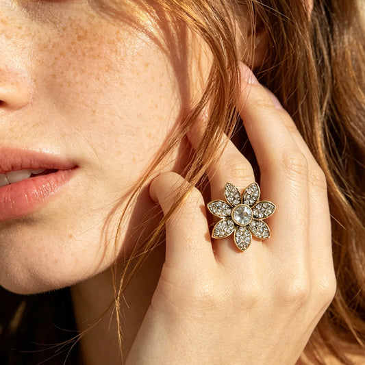 Chic Minimalist Alloy Ring with Nature-Inspired Design - Versatile Women's Jewelry for Every Occasion