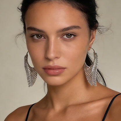 Chic Luxury Geometric Triangle Earrings - High-End Sparkling Statement Ear Cuffs for Trendy Fashionistas