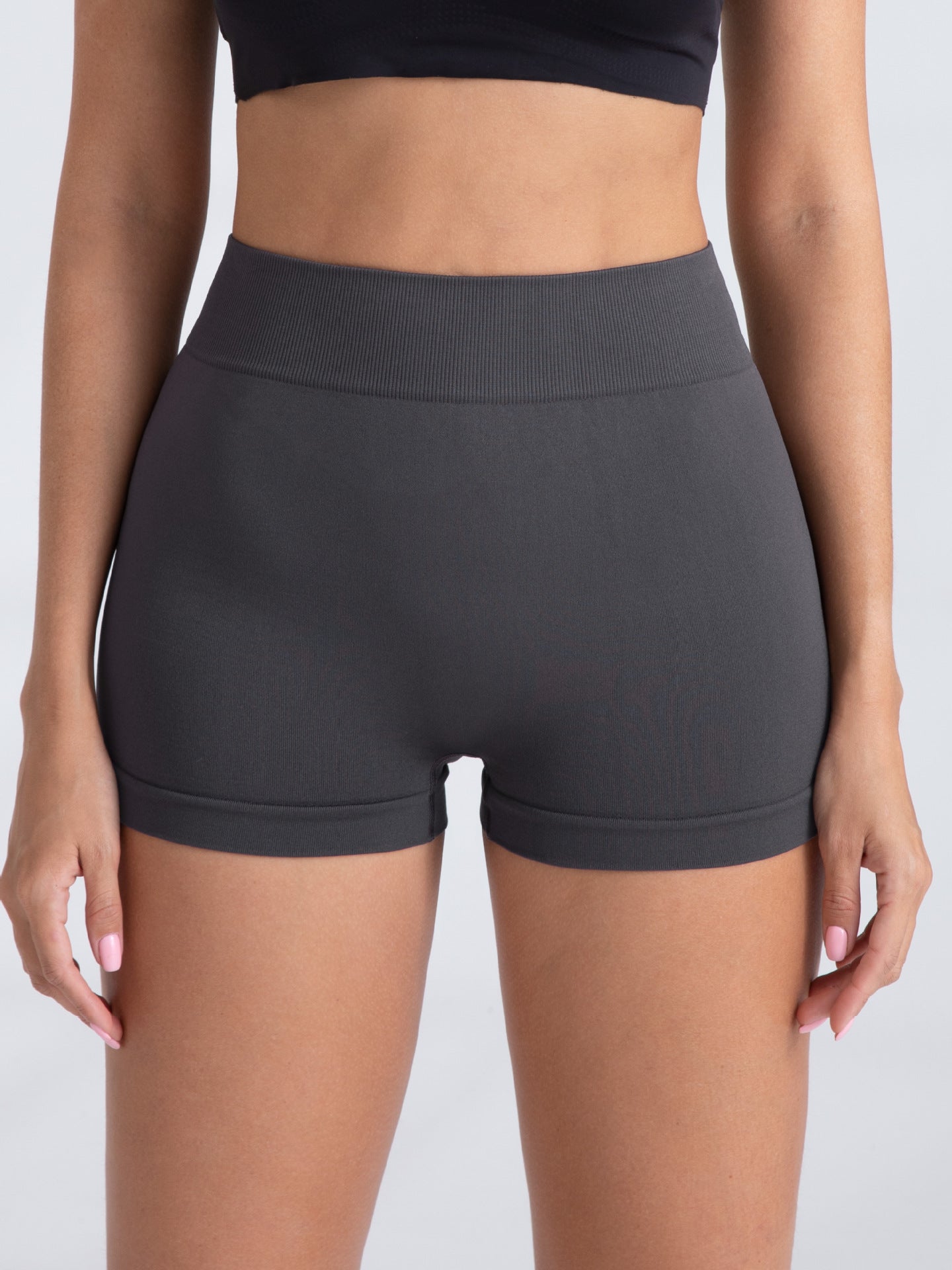 High Performance Butt Lifting Yoga Pants Breathable and Quick Dry Workout Shorts for Comfort and Flexibility