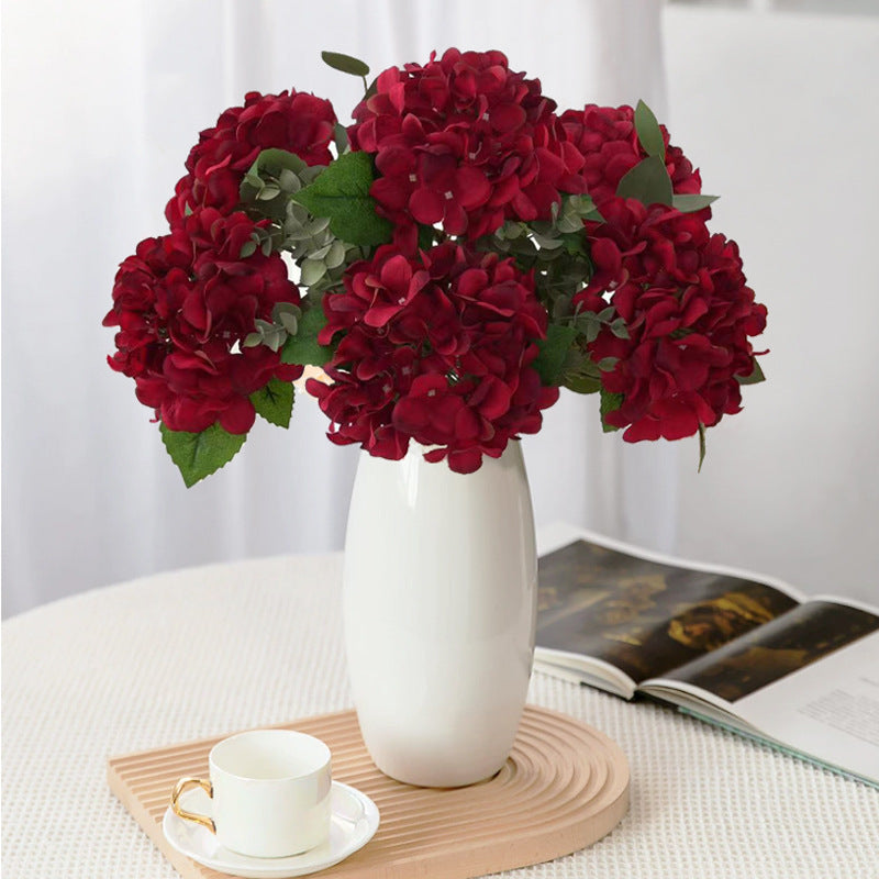 Luxurious 3D Touch Hydrangea Artificial Flower Bouquet for Wedding Decor and Home Living – Stunning Floral Arrangement for Elegant Living Rooms