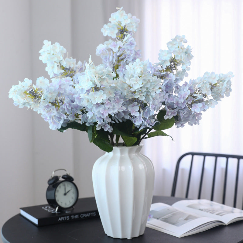 Single Stem Faux Hydrangea Flower - Perfect for Wedding Venue Decorations, Aisle Markers, and Photography Props - Realistic and Lifelike Design