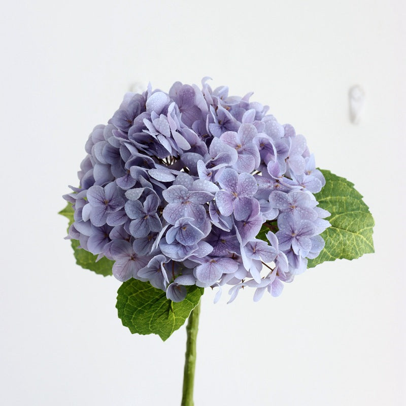 Realistic Faux Hydrangea Bouquet - Lifelike Touch, Moisture-Resistant, Perfect for Hotel Decor, Weddings, and Special Events