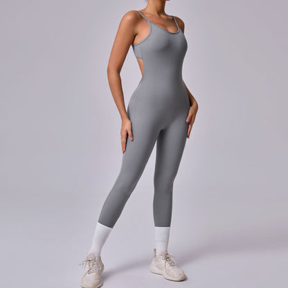 Two Piece Look Breathable Bodycon Yoga Jumpsuit Moisture Wicking Butt Lifting Design for Comfort and Style in Your Workout