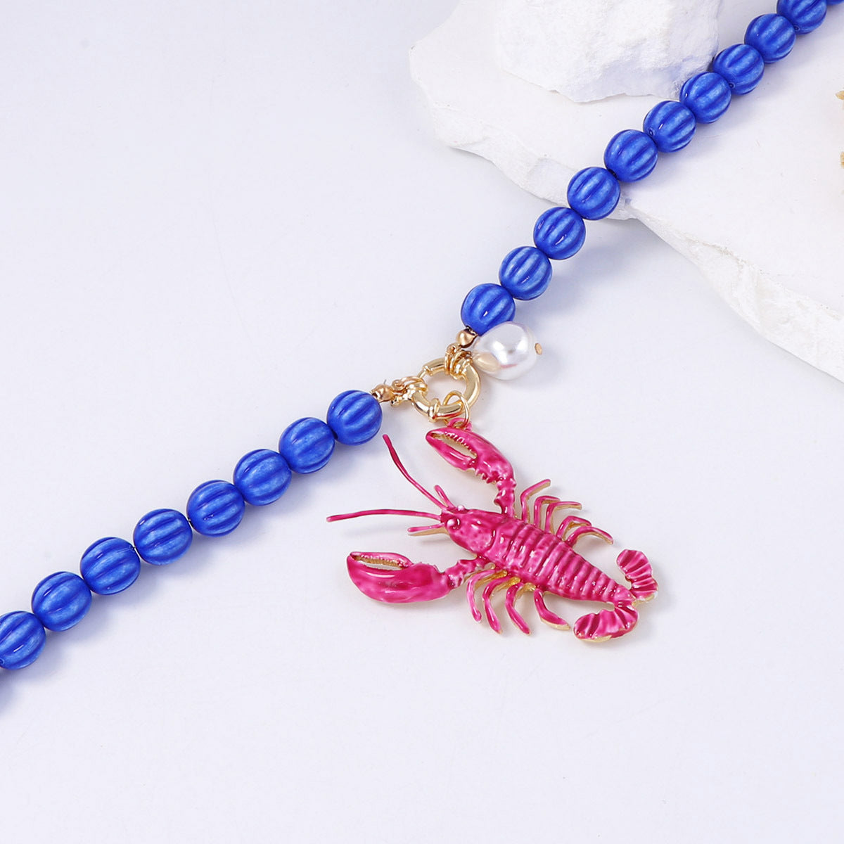 Alloy Lobster Pendant Beaded Necklace – Perfect for Beach Vacations, Boho Style Jewelry for Women, Ocean-Inspired Accessories for Coastal Fun
