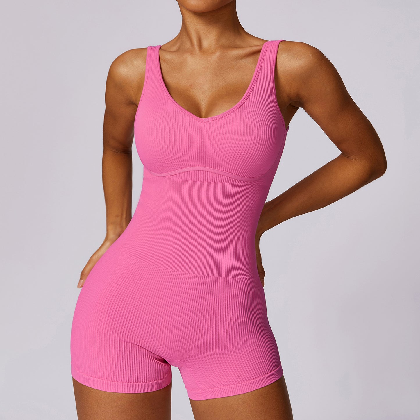 Seamless Women's Yoga Bodysuit High Elastic Ribbed Fitness One Piece Outfit for Comfort and Flexibility