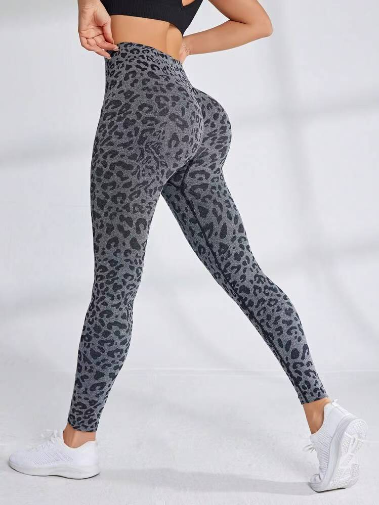 Seamless High Waisted Leopard Print Leggings for Women Butt Lifting Quick Dry Yoga Pants for Fitness Outdoor Activities and Training