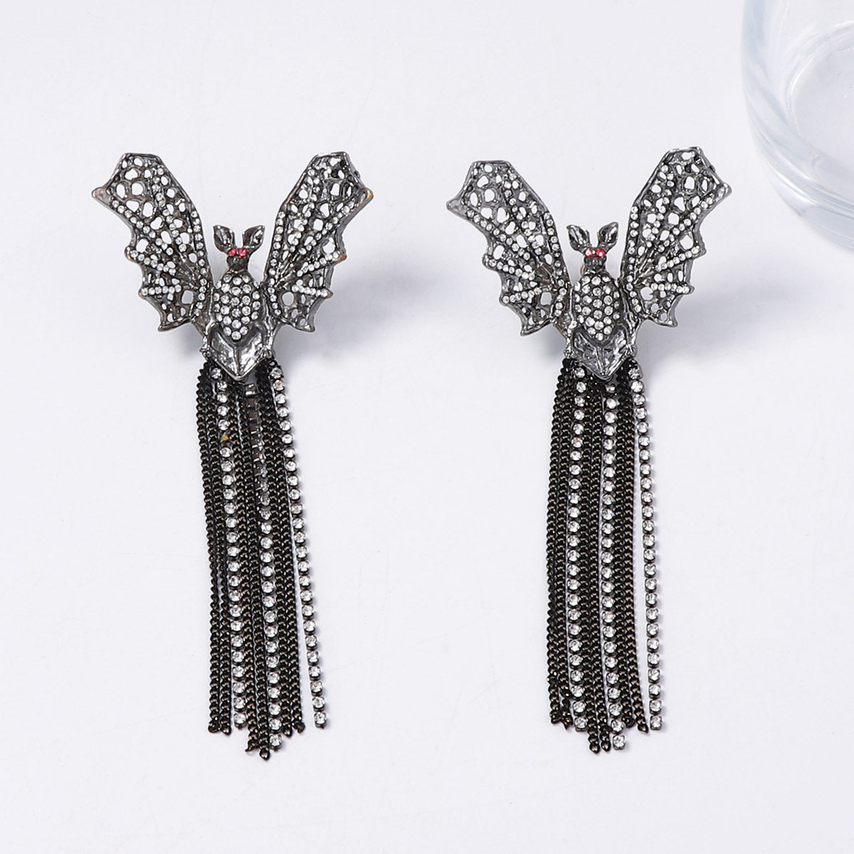 Exquisite Custom Dark-Inspired Alloy Bat Tassel Pendant Earrings for Women, Featuring Glamorous Rhinestone Accents