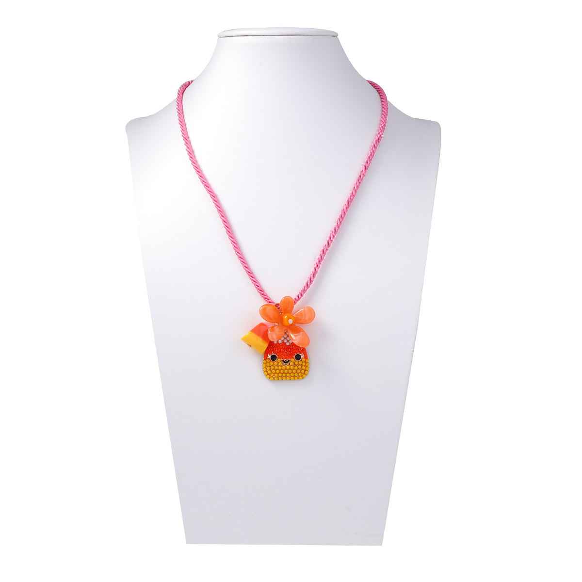 Cute and Minimalist Halloween Pumpkin Pendant Necklace with Creative Alloy Design and Bead Accents - Perfect for Festive Fashion and Everyday Wear