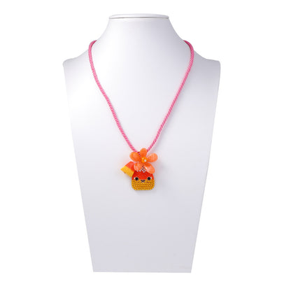 Cute and Minimalist Halloween Pumpkin Pendant Necklace with Creative Alloy Design and Bead Accents - Perfect for Festive Fashion and Everyday Wear