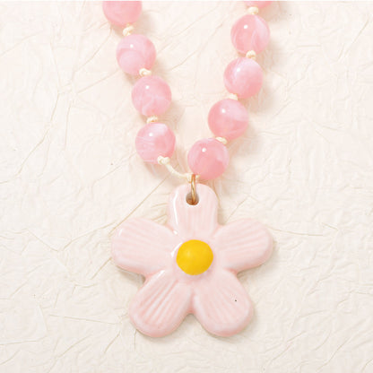 Charming Fresh and Sweet Ceramic Flower Pendant Necklace – Creative, Minimalist, and Versatile Design Perfect for Women