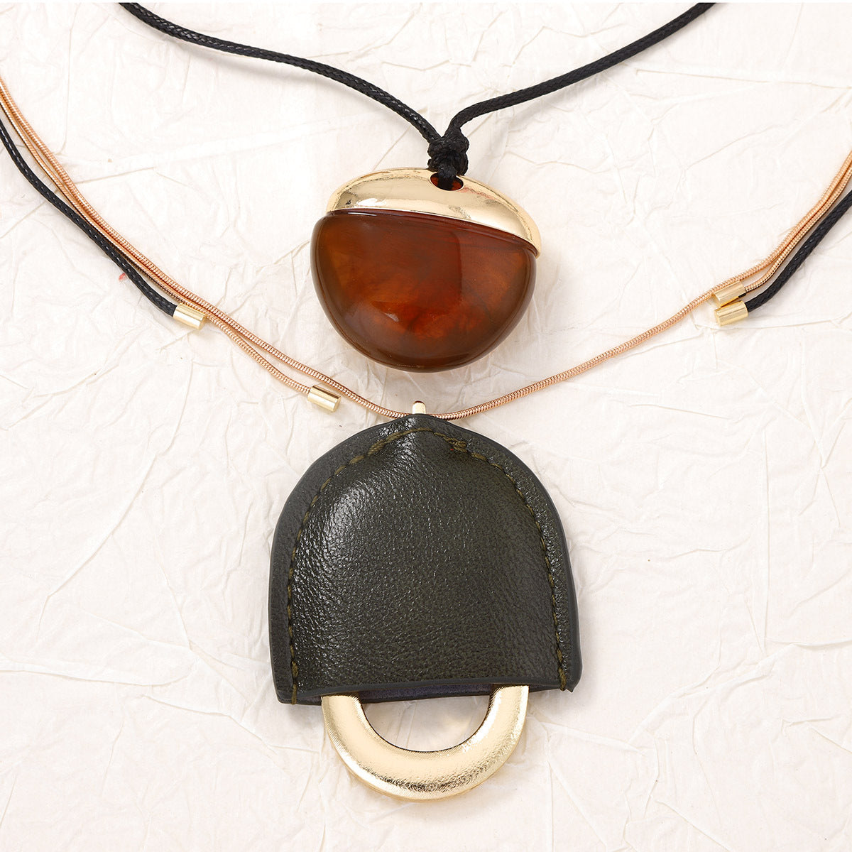 Stylish Minimalist Metal Lock Pendant Necklace - Versatile, Unique, and Perfect for Layering | Trendy Women's Accessory