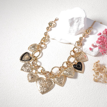 Personalized Vintage-Inspired High-End Design Chain Alloy Heart Pendant Necklace - Stylish Options for Casual Women's Wear