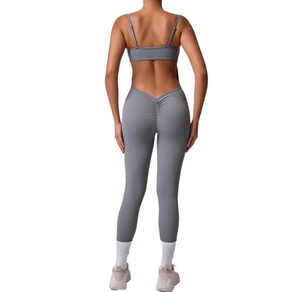 Two Piece Look Breathable Bodycon Yoga Jumpsuit Moisture Wicking Butt Lifting Design for Comfort and Style in Your Workout