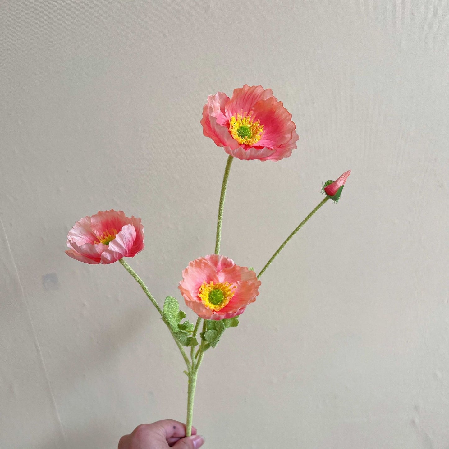 High-Quality Icelandic Poppy Artificial Flowers - Luxurious Home Decor for Living Rooms - Soft Velvet and Silk Fabric Design