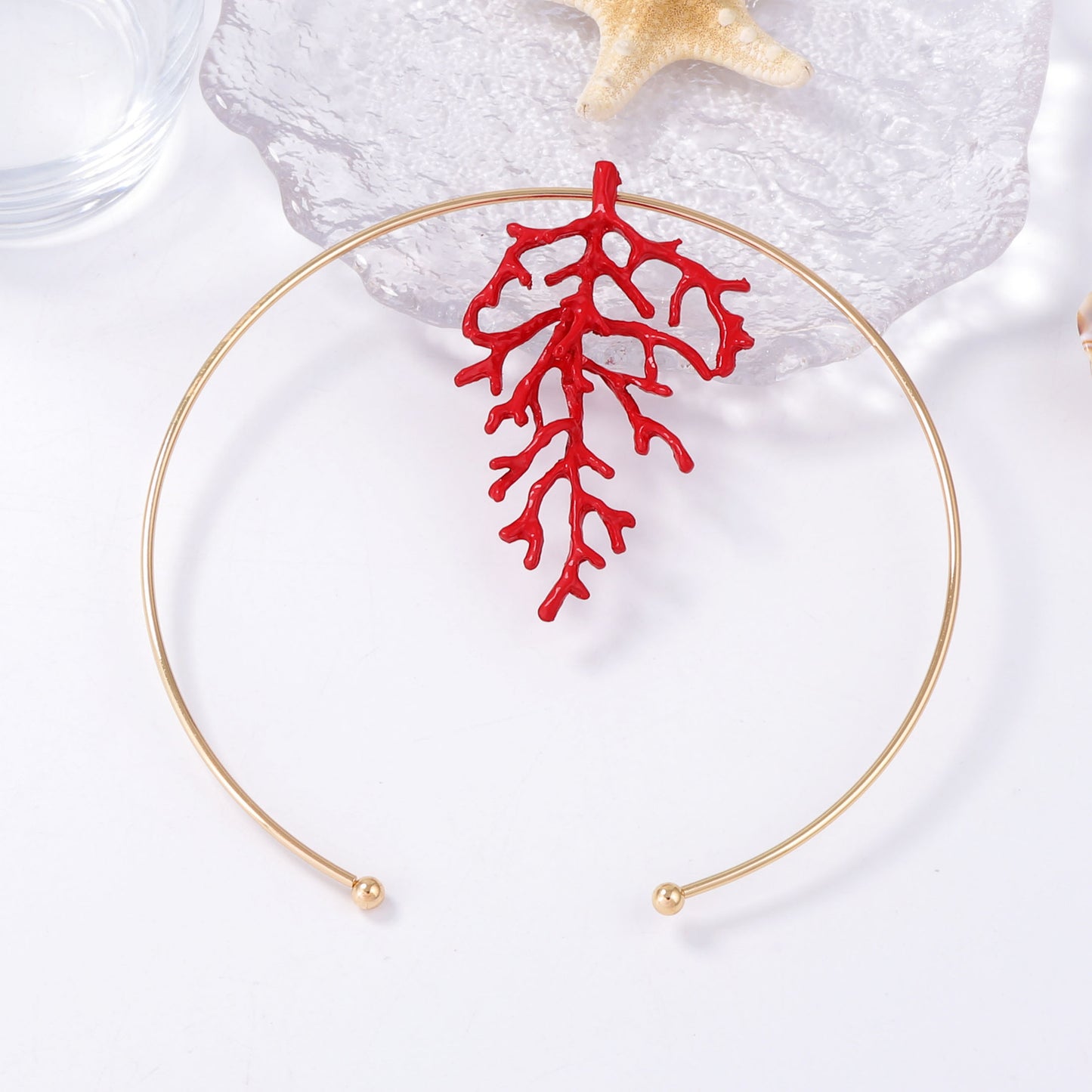 Stunning Minimalist Red Branch Oil Drip Pendant Necklace - Perfect Beachy Coral Jewelry for Women’s Casual Wear