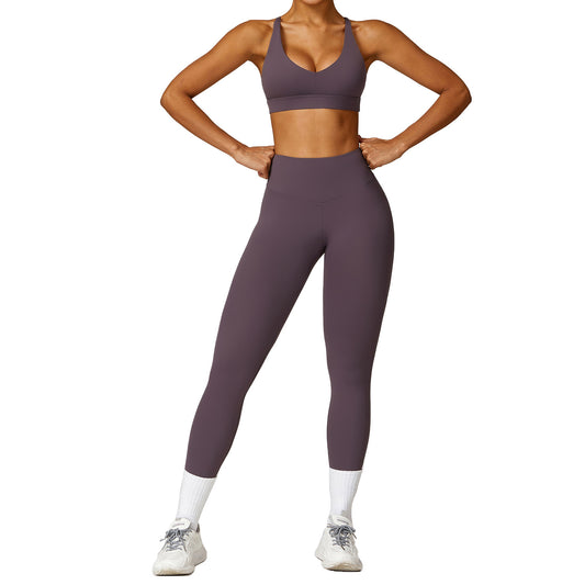 High Performance Women's Zip Up Long Sleeve Quick Dry Yoga Set for Spring Ideal for Intense Running and Fitness Workouts Style 8455