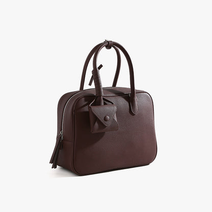 Elegant Women's Genuine Leather Crossbody Bag Chic Urban Style Shoulder Bag for Everyday Versatility and Effortless Fashion