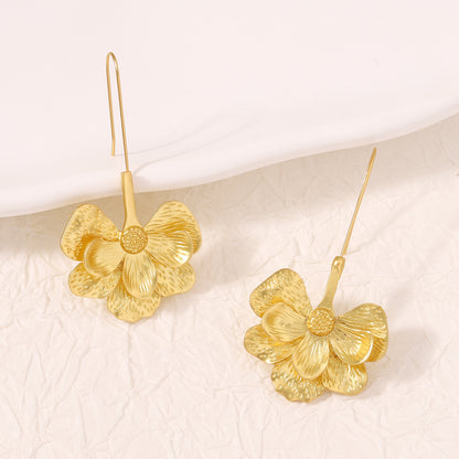 Elegant Court-Style Metal Flower Earrings - Versatile Party Jewelry for Women, Perfect for Any Occasion