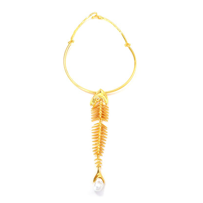 Trendy Minimalist Fishbone Pendant Choker for Women - Unique, Bold, and Fashion-Forward Design