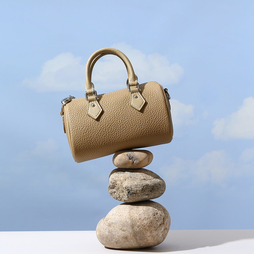 Chic Vintage Genuine Leather Women's Fashion Handbag Versatile Casual Shoulder Bag Crossbody for Commuting Boston Style Tote