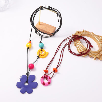 Bohemian-Inspired Floral Doughnut Pendant Necklace – Unique, Creative, and Versatile Double Layer Design for Any Occasion