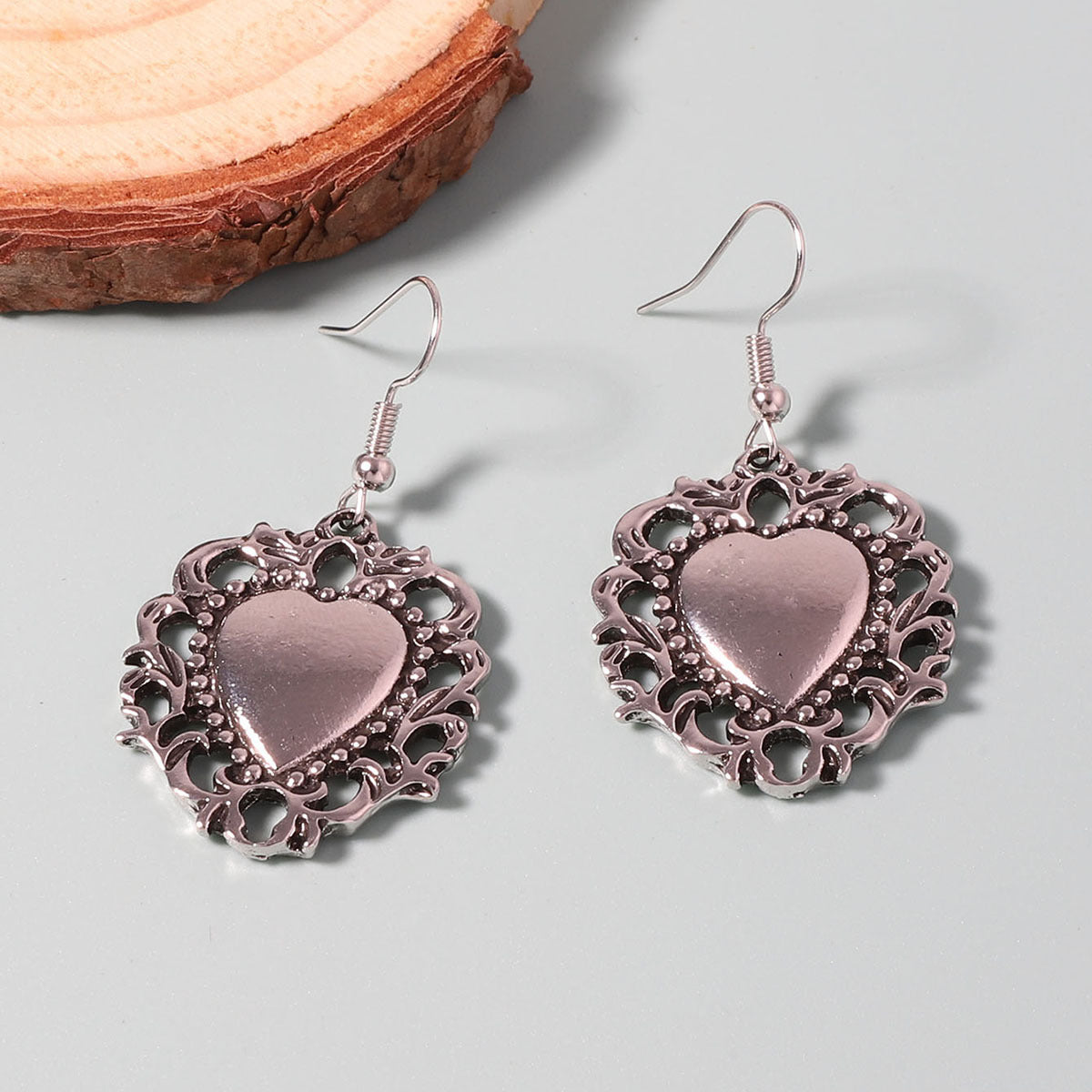 Vintage Goth-Inspired Geometric Heart-Shaped Pendant Layered Necklace and Earring Set for Women – Unique Double-Strand Chain Jewelry for a Bold Statement