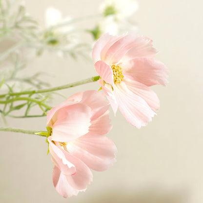 Elegant Luxury Faux Persian Daisy Floral Arrangement - Stunning Home Décor Piece for Living Room and Dining Table