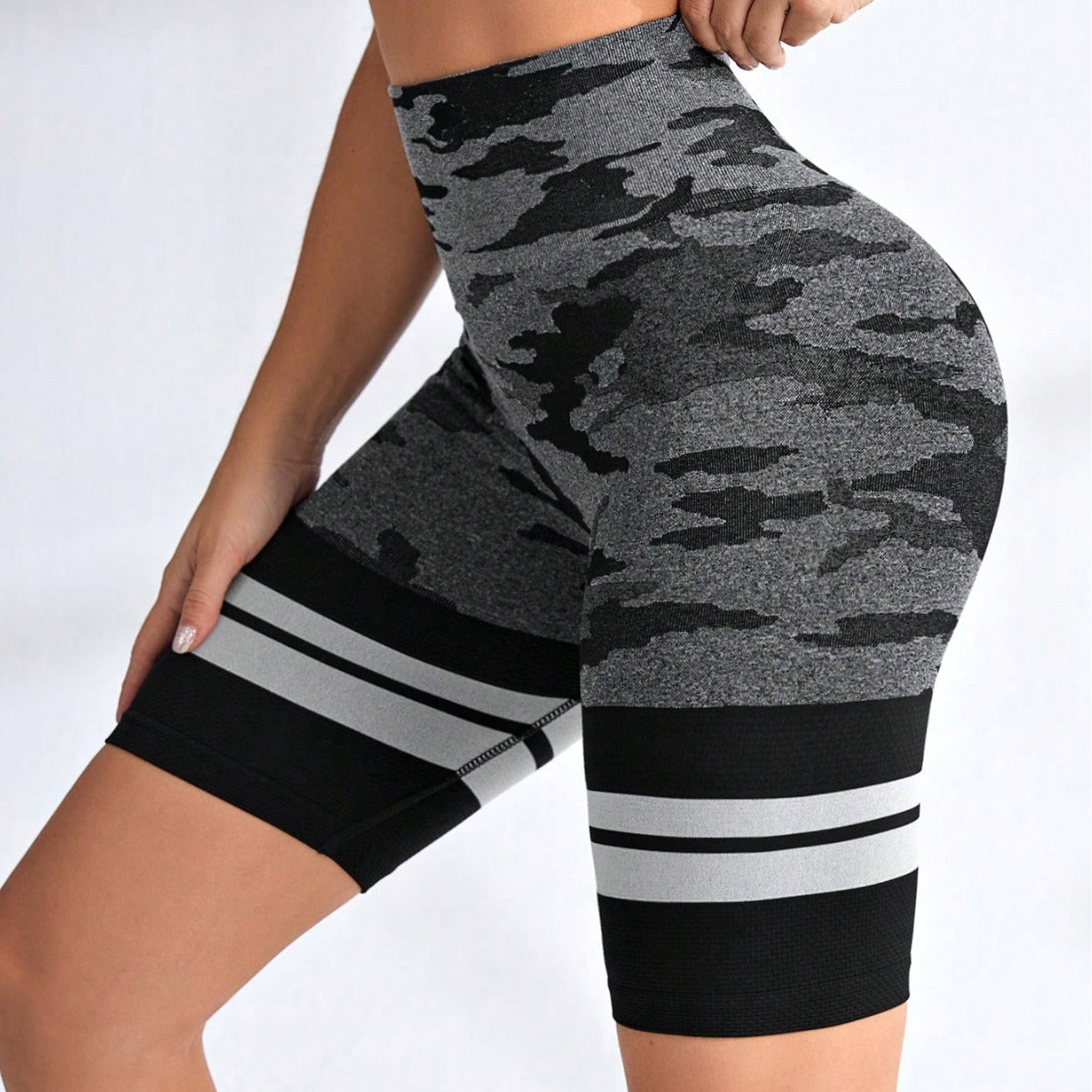 High Waisted Seamless Camouflage Yoga Shorts for Women Quick Dry Tummy Control Features Pockets for Gym Outdoor Activities