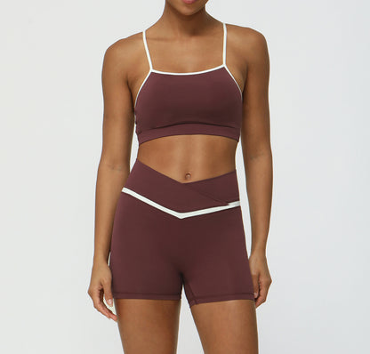 Color Contrast Yoga Set with Sleek Strappy Sports Bra and Cross V Waist Leggings for Fitness Enthusiasts and Active Lifestyles