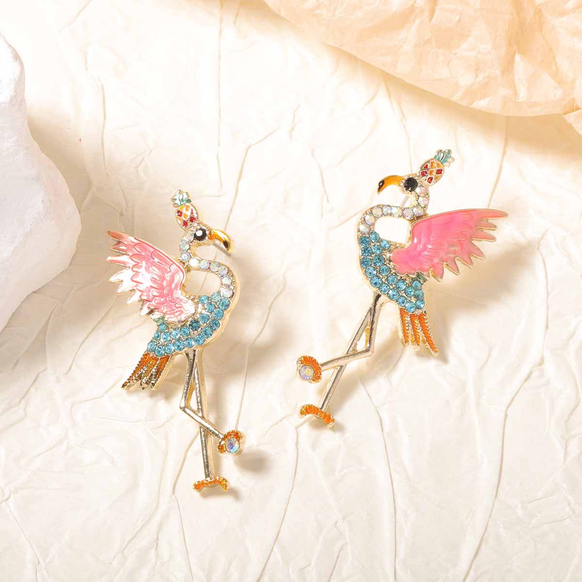 Exaggerated Unique Alloy Flamingo Earrings with Rhinestone Accents - Creative, High-End Chic for Every Occasion, Effortlessly Stylish Women's Accessory
