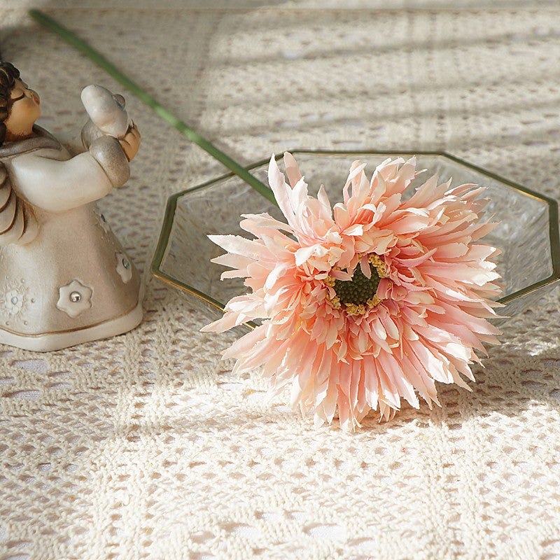 Realistic Faux Flowers - African Gerbera Daisies with Soft Fringe – Perfect for Home Decor, Weddings, and Photography Floral Arrangements